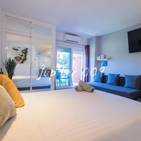 J009 - - Complex Minerva & Jupiter Apartman *